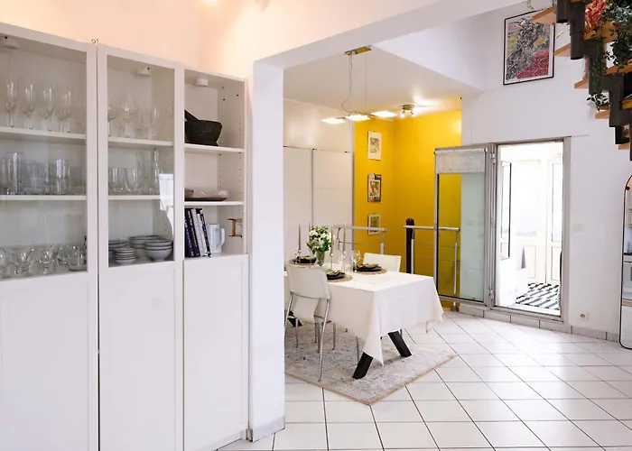 Апартаменты Loft Duplex Terrasse View On Париж